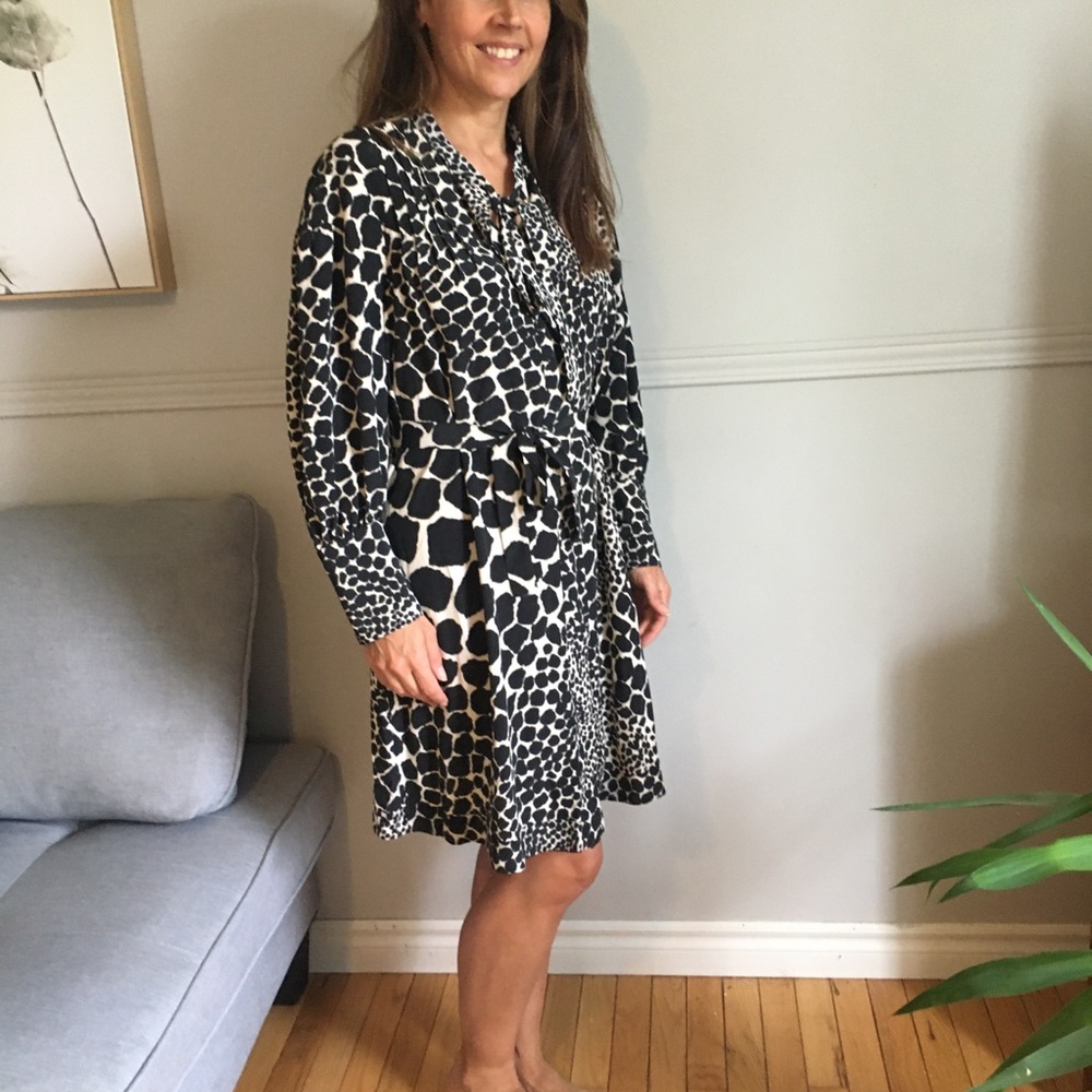 Giraffe print dress. Comfortable.